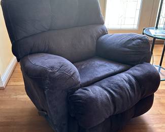 Very comfortable recliner - small tear on arm of chair $45