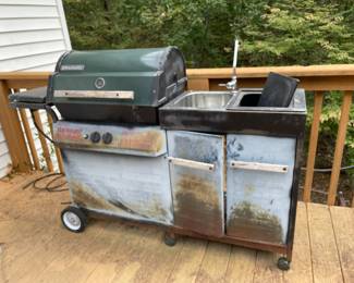 grill, needs work, inside looks okay