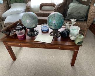 game table & decor