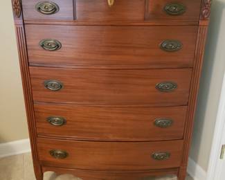 Chest of drawers