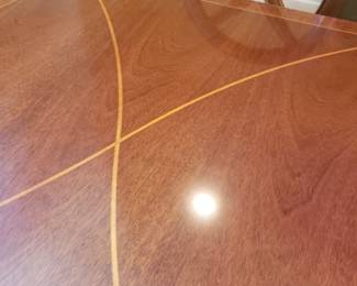 Inlaid wood pattern 