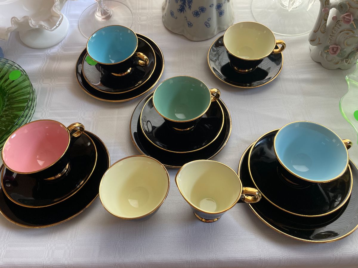 Norse Flint Egersund porcelain Black Gold teacup/saucer/salad plates/cream/sugar set of 16 pieces
