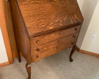 Oak desk with pigeonholes