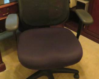 Desk chair