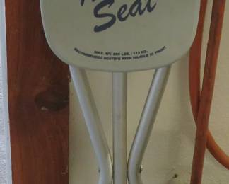 Handy Seat