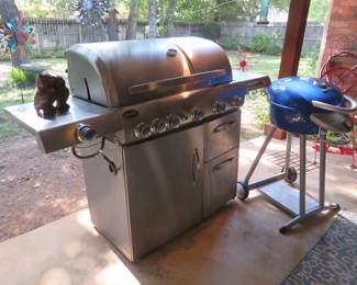 Gas grill