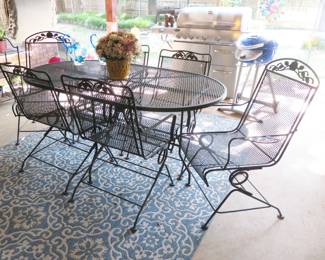 Patio set