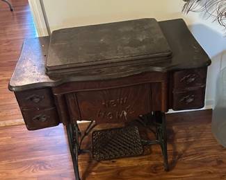 Vintage Tredle New Home Sewing Machine
