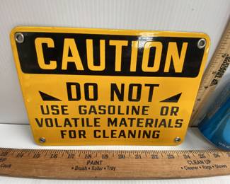 PORCELAIN CAUTION SIGN
