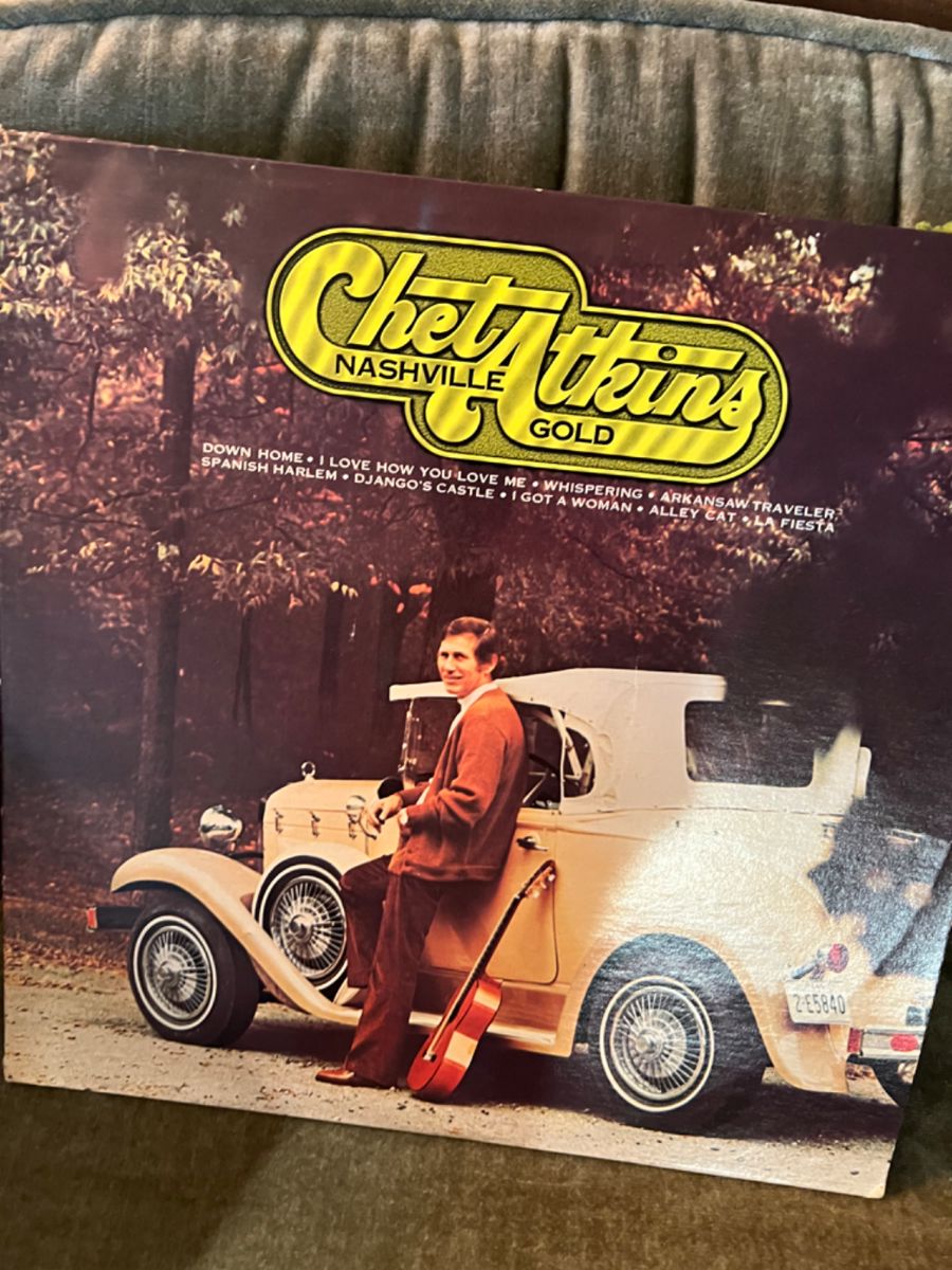 100's of 1960's original record albums!!!