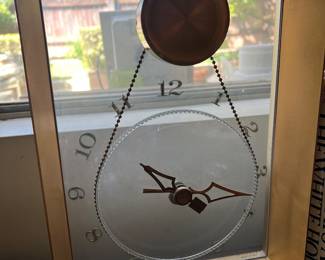 RARE - VINTAGE JEFFERSON SUSPENSE CLOCK, Model 580-191 - 1950's