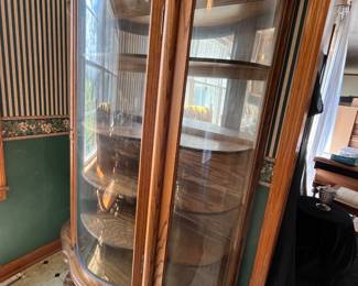 1980'S ERA ROUNDED FRONT CURIO CABINET
