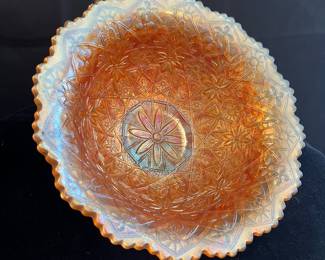 IMPERIAL HATTIE MARIGOLD CARNIVAL GLASS BOWL