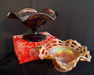 FENTON MARIGOLD BASKET WEAVE AND AMETHYST GLASS COMPOTE