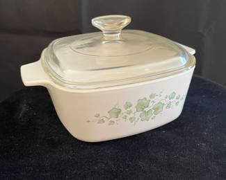 CORNINGWARE CALLAWAY GREEN IVY CASSEROLE