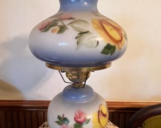 ELECTRIC GONE WITH THE WIND LAMP