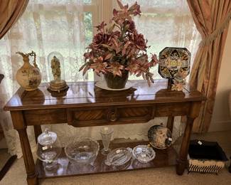 Sofa Table and assorted glassware