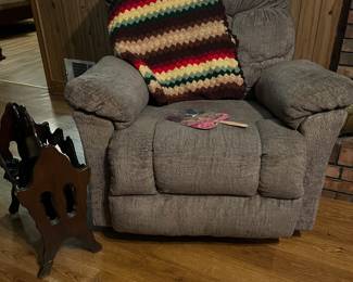 Newer recliner, wood magazine holder, crochet afghan 