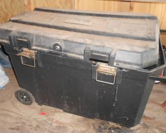 Craftsman rolling box