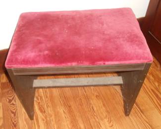 Vintage vanity bench