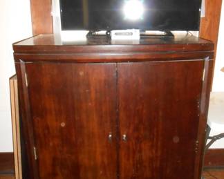 TV cabinet, TV