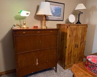 Chest of drawers; wardrobe closet