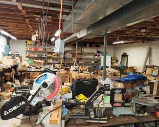 All large power tools work as they should and we have outlets at the tool.
PLEASE ASK FOR ASSISTANCE BEFORE TURNING ON. We are NOT responsible for your accident.