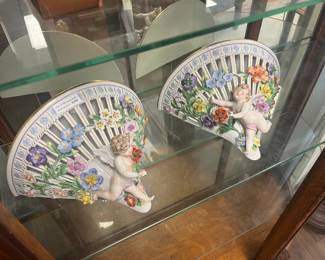Meissen-style wall sconces (shelves)
