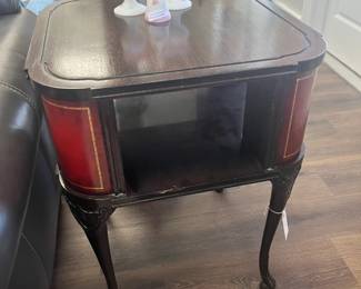 Pair of tables