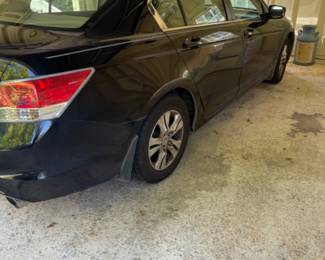 2009 Honda Accord. Highest offer. Bidding starting at zero. Will allow more than one bid. Cash only. Will hand title and keys to the buyer at 2pm on Saturday! Text 205-567-5211 if you'd like to make an offer. 