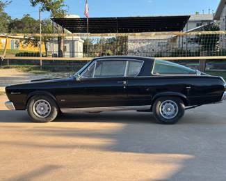 1966 Plymouth Barracuda – Auto -340 CI
New Paint – New exhaust