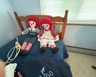 . . . Raggedy Ann and And y