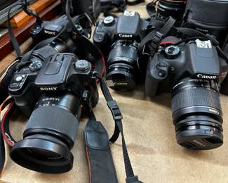 01 Digital Cannon Sony Camers