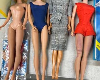 04 Vintage Collector Barbie Dolls