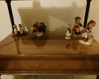 Royal Doulton and napco figurines