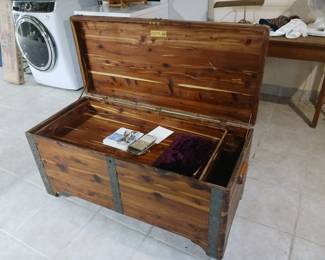 Standard Cedar Chest Hope Chest