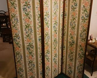 Room divider