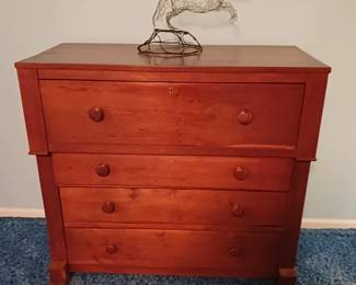 Antique 4 drawer dresser. Wire Horse sculpture