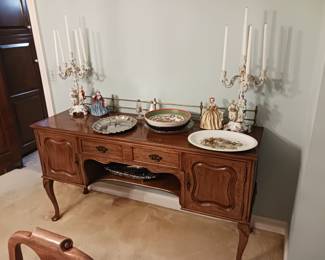 Queen Anne Buffet server