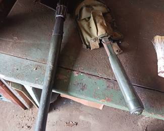 Trench shovels