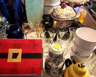 Various Kitchenware and Housewares