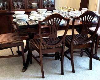 Duncan Phyfe Table, one leaf, 6 shield back chairs