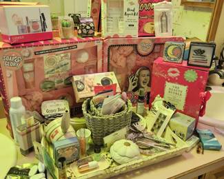 Gift Boxes