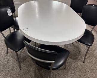 Contemporary Style Dining Table 