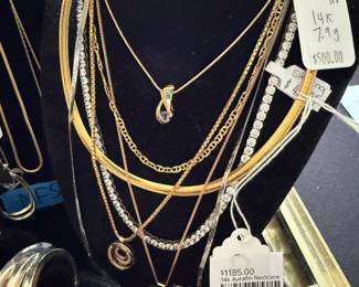 14k Aurafin Necklace