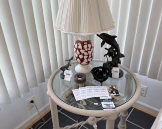 Bronze Dolphin Sea Life Sculpture, Bronze Humpback Whale Sculpture, Decorative Lamp, Glass Top Side Table 