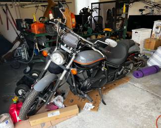 2019 Kawasaki Vulcan 900 Custom