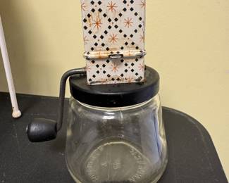 Spice grinder, vintage