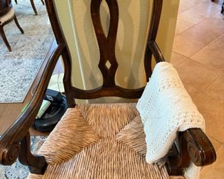 Gorgeous raffia seated dining chairs with cushions, off white that come with chairs