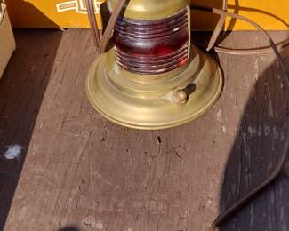 SHIPS SIGNAL LAMP